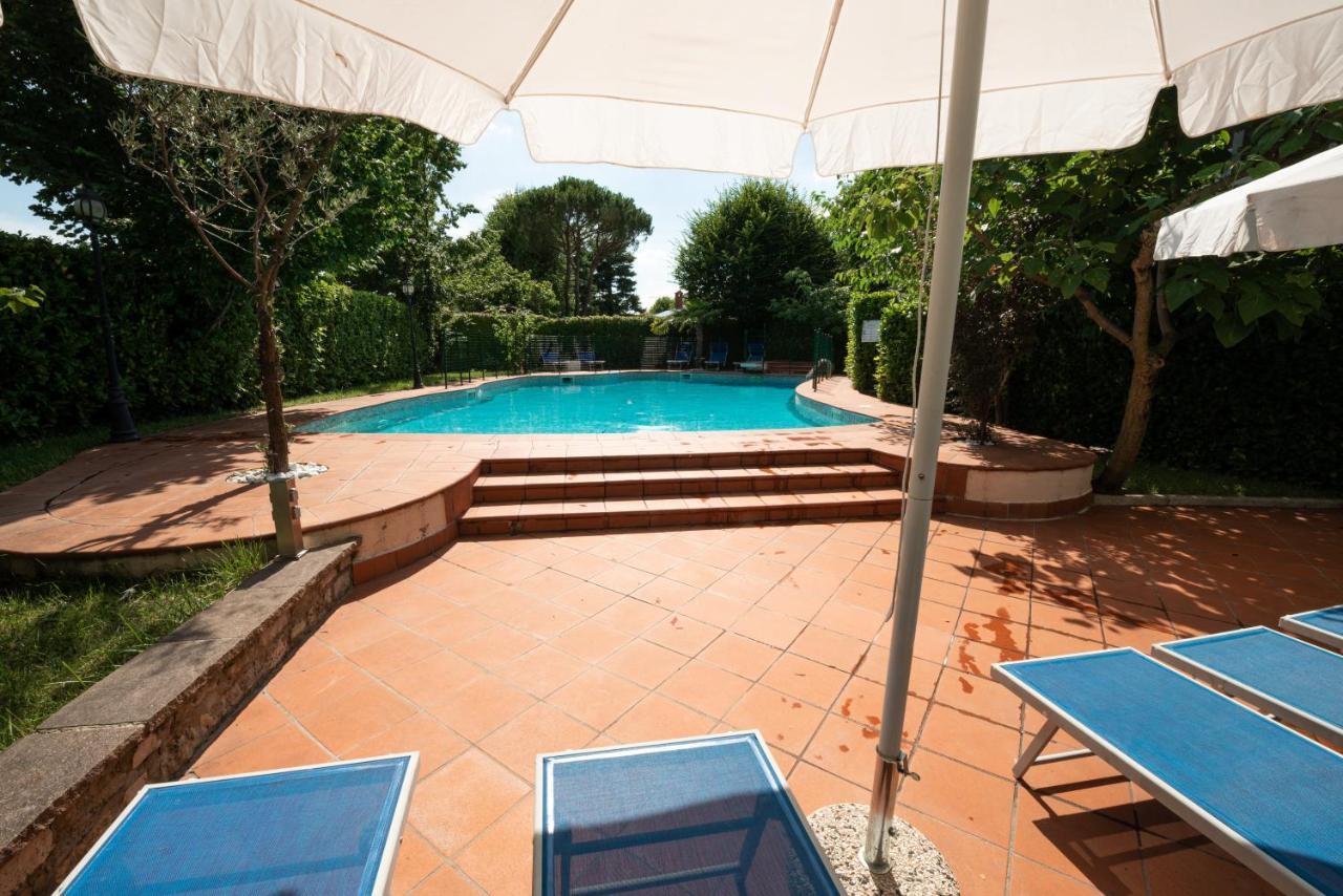 B&B Family First Capriate San Gervasio Extérieur photo