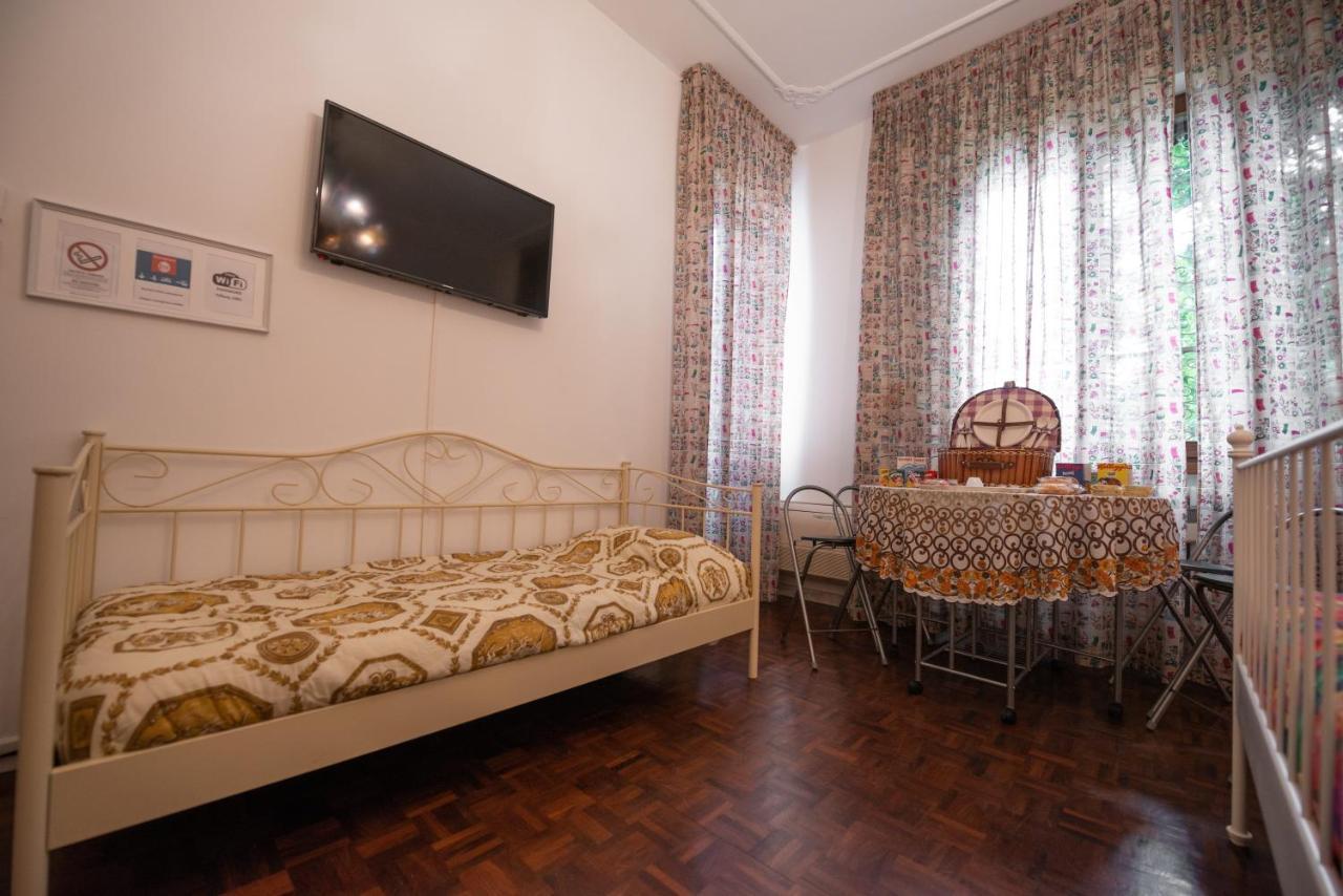B&B Family First Capriate San Gervasio Extérieur photo