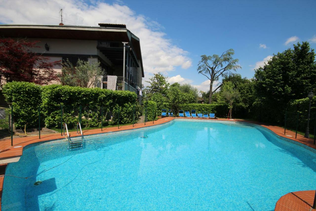 B&B Family First Capriate San Gervasio Extérieur photo